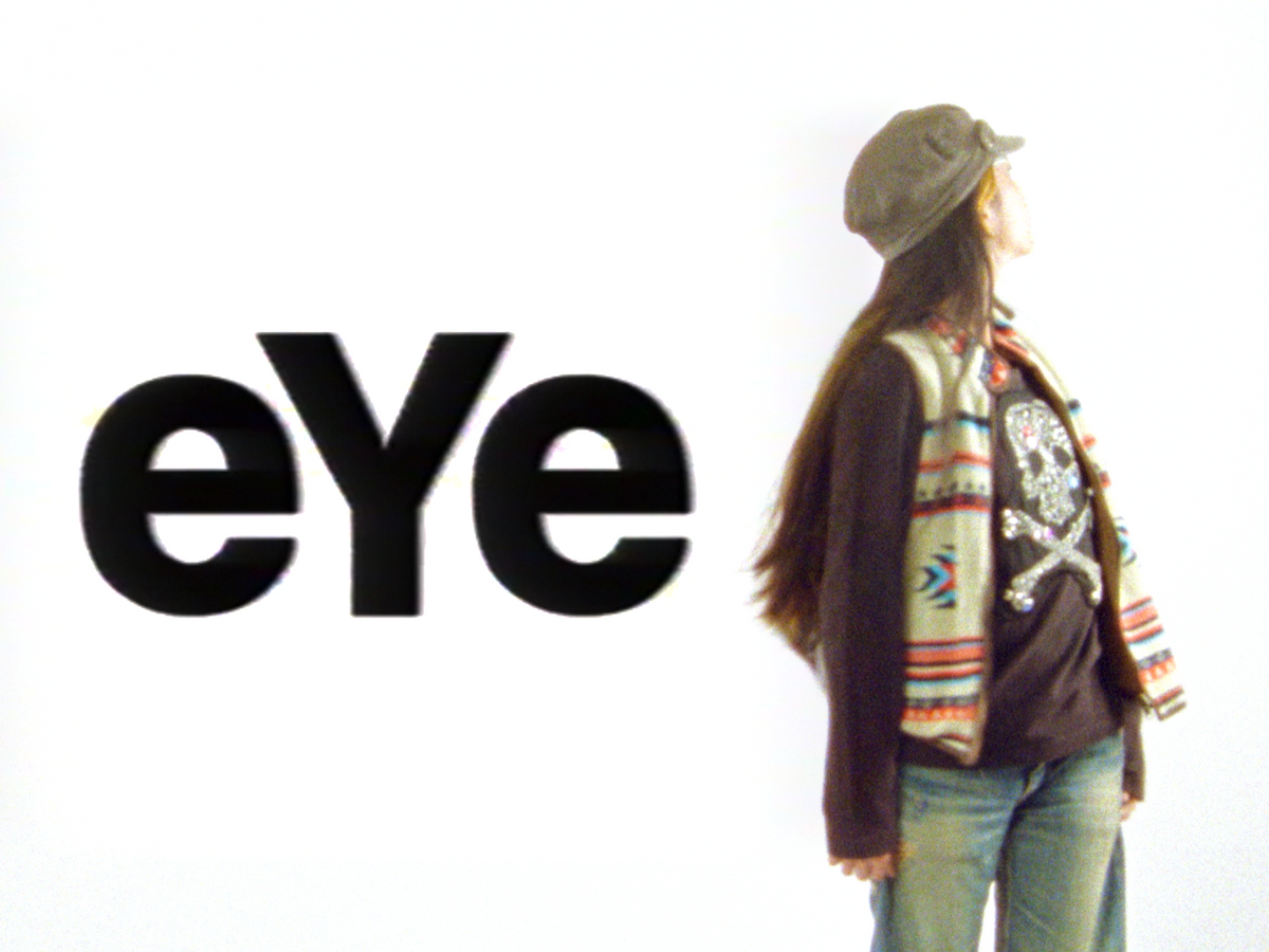 "SEEING DOUBLE" JUNYA WANTANABE - FASHION SPEC (16MM)