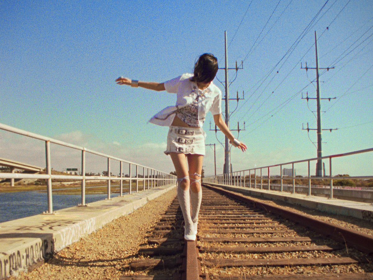 "A BRIDGE TOO FAR" - FASHION FILM (16MM + DIGITAL)