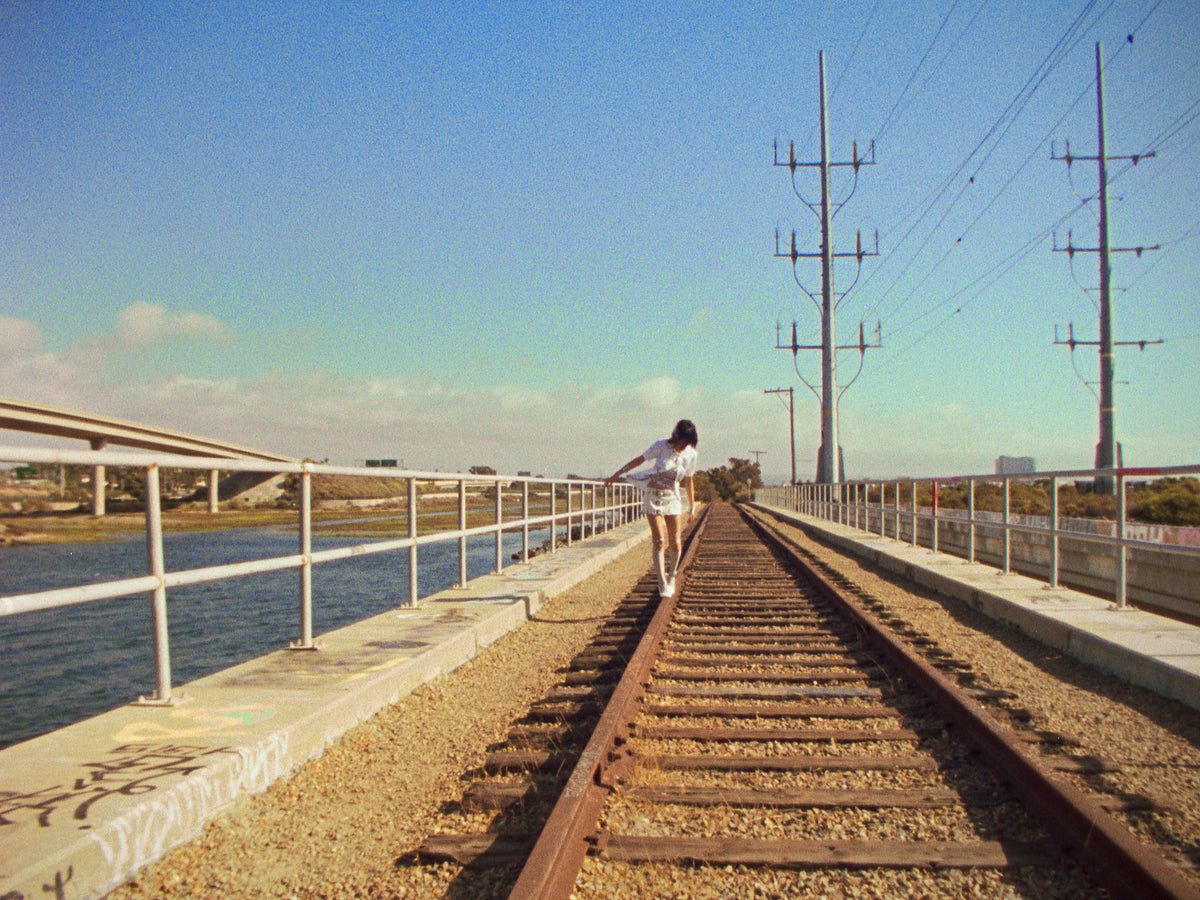 "A BRIDGE TOO FAR" - FASHION FILM (16MM + DIGITAL)