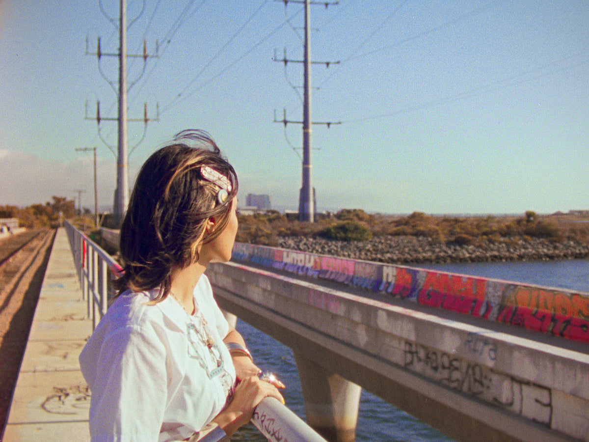 "A BRIDGE TOO FAR" - FASHION FILM (16MM + DIGITAL)