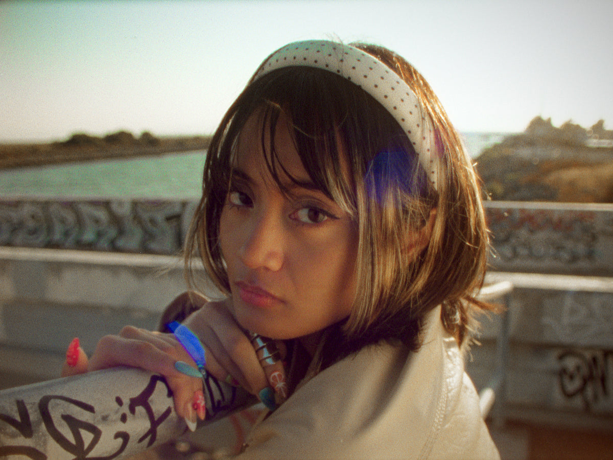 "A BRIDGE TOO FAR" - FASHION FILM (16MM + DIGITAL)