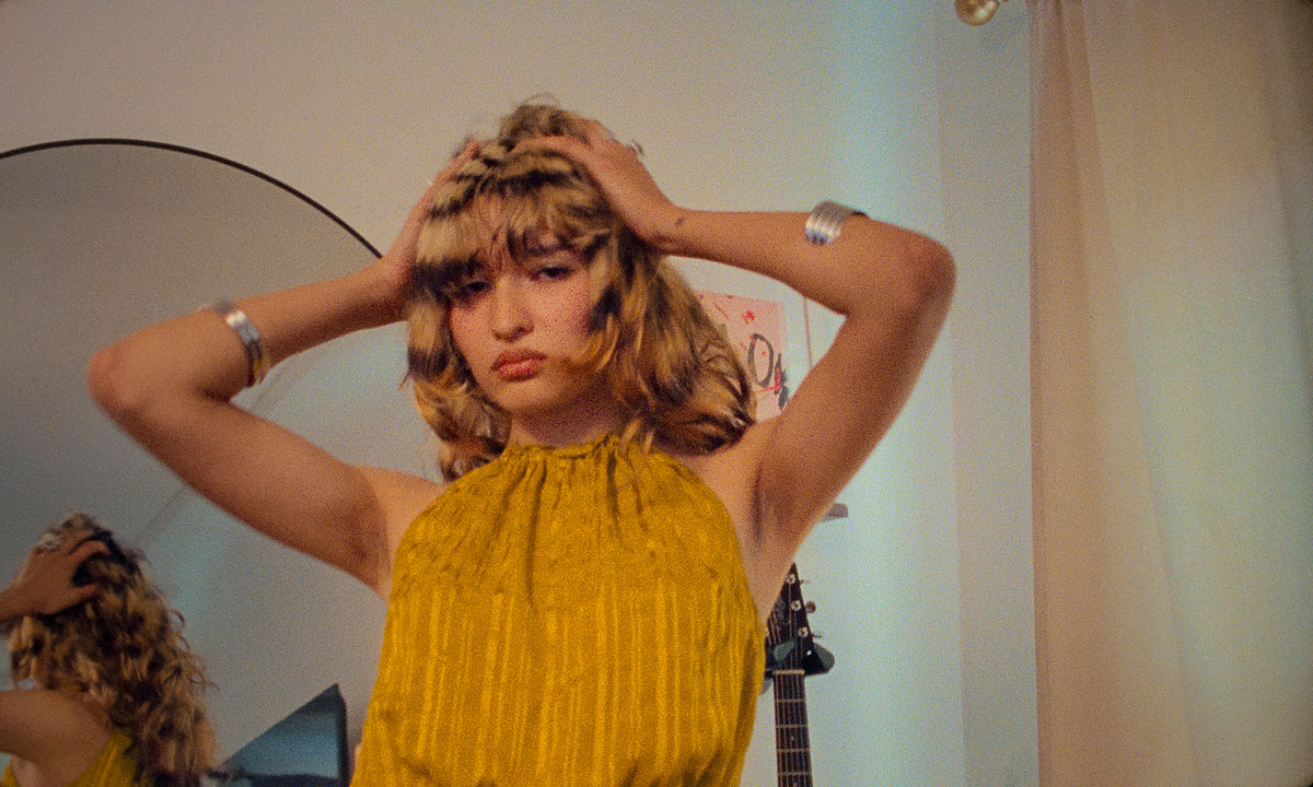 "LOOK GOOD FEEL GOOD" - FASHION FILM (16MM)